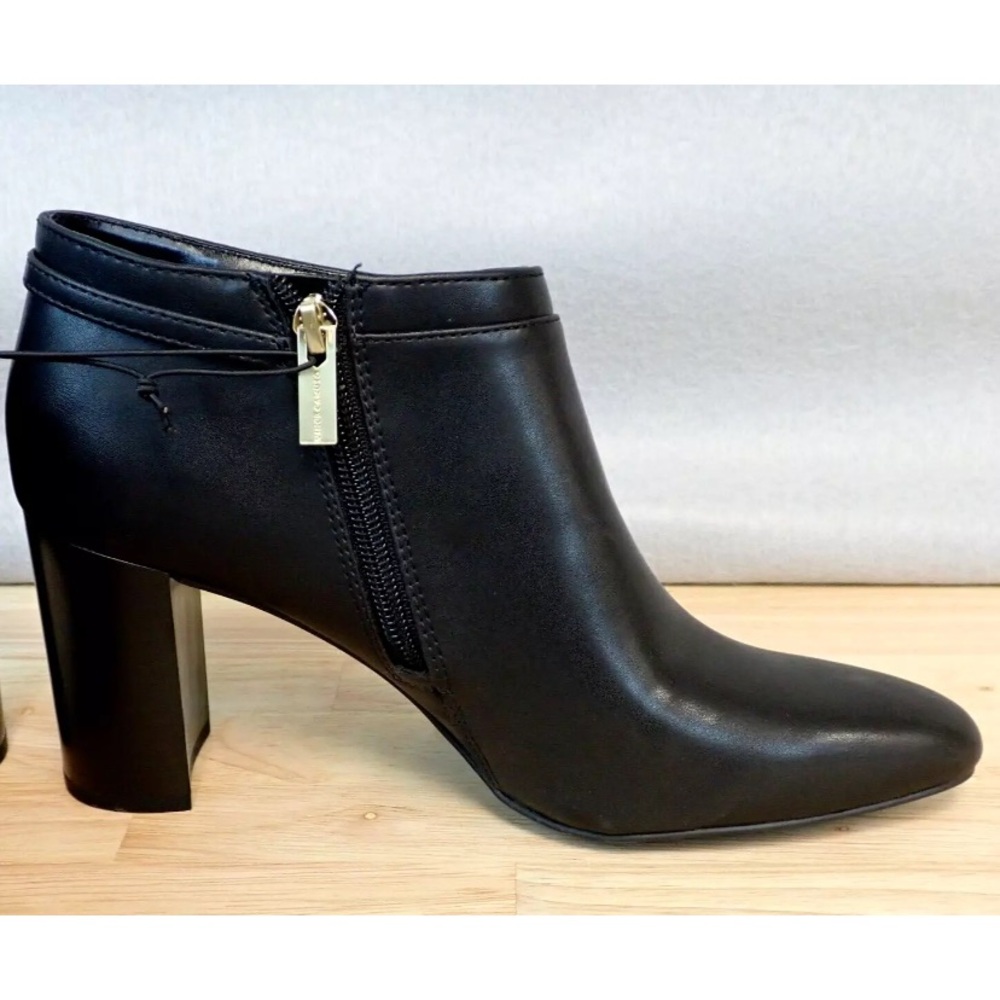 Vince Camuto COORIN Ankle Booties Chunky 3.5" Heels Black Gold Womens Size 8.5 M - Picture 6 of 11